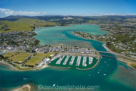 aerial;aerial-image;aerial-images;aerial-photo;aerial-photograph;aerial-photographs;aerial-photography;aerial-photos;aerial-view;aerial-views;aerials;boat;boat-harbor;boat-harbors;boat-harbour;boat-harbours;boats;bridge;bridges;Camborne;coast;coastal;coastline;coastlines;coasts;cruiser;cruisers;harbor;harbors;harbour;harbours;infrastructure;inlet;inlets;Ivey-Bay;launch;launches;Mana;Mana-Cruising-Club;marina;marinas;N.I.;N.Z.;New-Zealand;Ngatitoa-Domain;NI;North-Is;North-Island;NZ;Paremata;Pauatahanui-Inlet;Porirua;Porirua-Harbor;Porirua-Harbour;road-bridge;road-bridges;sea;seas;shore;shoreline;shorelines;shores;tidal;traffic-bridge;traffic-bridges;transport;water;Wellington;Wellington-Region;Whitby;yacht;yachts
