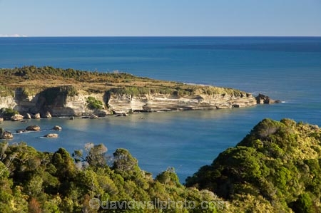 Buller-District;Buller-Region;coast;coastal;coastline;coastlines;coasts;foreshore;geological;geology;Irimahuwhero-Bay;limestone;N.Z.;New-Zealand;NZ;ocean;Paparoa-N.P.;Paparoa-National-Park;Paparoa-NP;Perpendicular-Point;rock-formation;rock-formations;S.I.;sea;sea-level-layers;shore;shoreline;shorelines;shores;SI;South-Is;South-Island;stone;Tasman-Sea;water;West-Coast;Westland