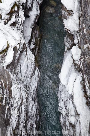British-Columbia;British-Columbian-Rockies;Canada;Canadian;Canadian-Cordillera;Canadian-Rockies;Canadian-Rocky-Mountain-Parks;Canadian-Rocky-Mountain-Parks-World-Heritage-Site;canyon;canyons;cold;eroded;erosion;freeze;freezing;gorge;gorges;Kootenay-N.P.;Kootenay-National-Park;Kootenay-NP;la-Colombie_Britannique;Marble-Canyon;national-park;national-parks;North-America;North-American-Cordillera;North-American-Rocky-Mountains-Range;ravine;ravines;Rocky-Mountains;Rocky-Mountains-Range;season;seasonal;seasons;slot-canyon;slot-canyons;snow;snowy;UN-world-heritage-area;UN-world-heritage-site;UNESCO-World-Heritage-area;UNESCO-World-Heritage-Site;united-nations-world-heritage-area;united-nations-world-heritage-site;Western-Canada;Western-Cordillera;white;winter;wintery;world-heritage;world-heritage-area;world-heritage-areas;World-Heritage-Park;World-Heritage-site;World-Heritage-Sites