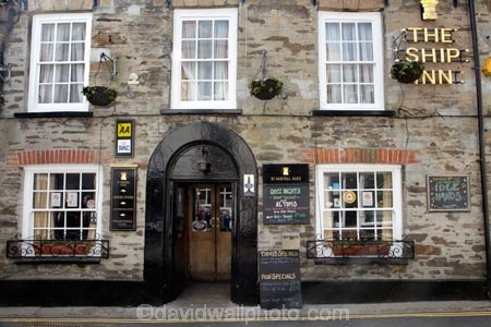 ale-house;ale-houses;bar;bars;Britain;building;buildings;Cornish-pub;Cornish-pubs;Cornwall;England;fishing-village;fishing-villages;free-house;free-houses;G.B.;GB;Great-Britain;heritage;historic;historic-building;historic-buildings;historic-fishing-village;historic-fishing-villages;historic-village;historic-villages;historical;historical-building;historical-buildings;history;hotel;hotels;Lannvorek;Mevagissey;old;place;places;pub;public-house;public-houses;pubs;saloon;saloons;stone-building;stone-buildings;tavern;taverns;tradition;traditional;traditional-Cornish-pub;traditional-Cornish-pubs;traditional-English-pub;traditional-English-pubs;U.K.;UK;United-Kingdom
