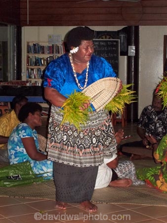 Coral-Coast;Crusoes-Resort;Crusoes-Retreat;Crusoes-Resort;Crusoes-Retreat;dance;dancer;dancers;Fij;Fiji-Islands;fijian;fijians;holiday;holiday-resort;holiday-resorts;holidays;island;islands;ladies;Pacific;people;perform;performance;performer;performers;person;resort;resorts;singer;singers;singing;South-Pacific;traditional-fijian-song;traditional-fijian-songs;vacation;vacations;Viti-Levu;Viti-Levu-Is;Viti-Levu-Island