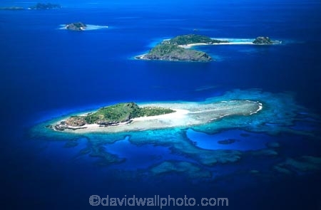 sand;coral;reef;ocean;sea;paradise;pacific;tropical;island;islands;resort;coast;coastine;holiday;vacation;holidays;beach;beaches;travel;tourism;travels;aerial;aerials;archipeligo;archipeligos;blue;oceana;scenic;scenics;seascape;seascapes;global-warming;sea-level-rise