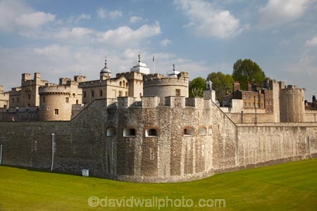 4412;britain;building;buildings;england;Europe;G.B.;GB;great-britain;Her-Majestys-Royal-Palace-and-Fortress;heritage;historic;historic-building;historic-buildings;historical;historical-building;historical-buildings;history;kingdom;london;moat;moats;old;The-Tower;The-Tower-of-London;Tower-of-London;tradition;traditional;U.K.;uk;united;United-Kingdom