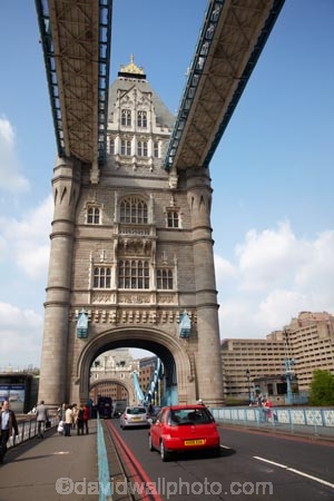 4289;bascule;bascule-bridge;bridge;bridges;britain;car;cars;drawbridge;england;Europe;G.B.;GB;great-britain;heritage;historic;historic-bridge;historic-bridges;historic-place;historic-places;historic-site;historic-sites;historical;historical-bridge;historical-bridges;historical-place;historical-places;historical-site;historical-sites;history;icon;icons;kingdom;landmark;landmarks;london;old;road-bridge;road-bridges;street-scene;street-scenes;suspension-bridge;Tower-Bridge;tradition;traditional;traffic;traffic-bridge;traffic-bridges;U.K.;uk;united;United-Kingdom