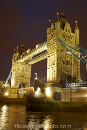 6739;bascule;bascule-bridge;bridge;bridges;britain;calm;drawbridge;dusk;england;Europe;evening;G.B.;GB;great-britain;heritage;historic;historic-bridge;historic-bridges;historic-place;historic-places;historic-site;historic-sites;historical;historical-bridge;historical-bridges;historical-place;historical-places;historical-site;historical-sites;history;icon;icons;kingdom;landmark;landmarks;london;night;night-time;old;placid;quiet;reflection;reflections;river;River-Thames;rivers;road-bridge;road-bridges;serene;smooth;still;suspension-bridge;Thames-River;Tower-Bridge;tradition;traditional;traffic-bridge;traffic-bridges;tranquil;twilight;U.K.;uk;united;United-Kingdom;water