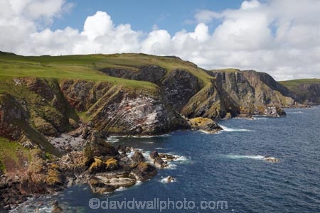 Berwickshire;bluff;bluffs;Britain;British-Isles;clay;cliff;cliffs;coast;coastal;coastline;coastlines;coasts;crumple;eroded;erosion;Europe;folded-rock;folded-rocks;folded-strata;folding;foreshore;formation;formations;G.B.;GB;geological;Geological-formation;Geological-formations;geological-landform;geology;Great-Britain;layer;layering;layers;National-Nature-Reserve;natural;natural-landscape;natural-landscapes;ocean;Pettico-Wick;rock;rock-formation;rock-formations;rocks;Saint-Abbs-Head;Saint-Abbs;Saint-Abbs-Head;Scotland;Scottish-Borders;sea;sea-stack;sea-stacks;sedimentary-layer;sedimentary-layers;sedimentary-rock;sedimentary-rock-layer;sedimentary-rock-layers;sedimentary-rocks;shore;shoreline;shorelines;shores;Silurian-rocks;St-Abbs-Head;St-Abbs;St-Abbs-Head;St.-Abbs-Head;St.-Abbs;St.-Abbs-Head;steep;stone;strata;stratum;synclinal-fold;tilted-rock-layers;U.K.;UK;United-Kingdom;unusual-natural-feature;unusual-natural-features;water