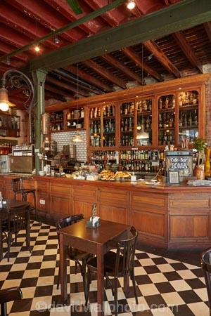 Argentina;Argentine-Republic;B.A.;BA;bar;bars;Boca;Buenos-Aires;building;buildings;cafe;Cafe-Roma;Cafe-Roma-Bar;cafes;Café-Roma;Café-Roma-Bar;coffee-shop;coffee-shops;diner;diners;dining;heritage;historic;historic-building;historic-buildings;historical;historical-building;historical-buildings;history;inside;interior;interiors;La-Boca;La-Boca-Barrio;Latin-America;old;restaurant;restaurants;Roma-Cafe;Roma-Cafe-and-Bar;South-America;Sth-America;tradition;traditional;traditional-cafe;traditional-cafes