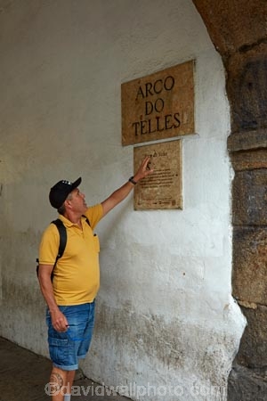 arch;arches;Arco-do-Teles;Arco-do-Telles;Brasil;Brazil;building;buildings;carioca;cariocas;Centro;cobble_stoned;cobble_stoned-street;cobbled;cobbles;cobblestoned;cobblestoned-road;cobblestoned-roads;cobblestoned-street;cobblestoned-streets;cobblestones;guide;guides;heritage;historic;historic-building;historic-buildings;historic-facade;historic-facades;historical;historical-building;historical-buildings;history;Latin-America;Manu-Peclat;old;Rio;Rio-de-Janeiro;road;roads;South-America;Sth-America;street;streets;Teles-Arch;Telles-Arch;tour-guide;tourism;tradition;traditional;travel;Travessa-do-Comercio
