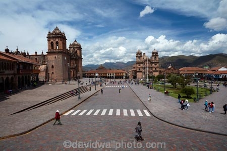Basilica;Basilica-De-La-Catedral;basilicas;building;buildings;catedral;cathedral;Cathedral-Basilica-of-Our-Lady-of-the-Assumption;Cathedral-Basilica-of-the-Assumption-of-the-Virgin;cathedrals;christian;christianity;church;Church-of-the-Society-of-Jesus;churches;Cusco;Cusco-Cathedral;Cuzco;Cuzco-Cathedral;faith;heritage;historic;historic-building;historic-buildings;historical;historical-building;historical-buildings;history;Iglesia-de-la-Compania;Iglesia-De-La-Compania-De-Jesus;Iglesia-de-la-Compañía;Iglesia-de-la-Compañía-de-Jesús;Jesuit-church;Jesuit-churches;La-Catedral;Latin-America;old;Parade-Square;people;person;Peru;Peruvian;Peruvians;place-of-worship;places-of-worship;plaza;Plaza-de-Armas;Plaza-Mayor;Plaza-Mayor-del-Cusco;Plaza-Mayor-del-Cuzco;plazas;religion;religions;religious;Republic-of-Peru;South-America;Square-of-the-Warrior;Sth-America;tourism;tradition;traditional;travel;UN-world-heritage-area;UN-world-heritage-site;UNESCO-World-Heritage-area;UNESCO-World-Heritage-Site;united-nations-world-heritage-area;united-nations-world-heritage-site;Weapons-Square;world-heritage;world-heritage-area;world-heritage-areas;World-Heritage-Park;World-Heritage-site;World-Heritage-Sites