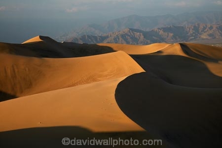 arid;desert;deserts;dune;dunes;Huacachina;Huacachina-Desert;Ica;Ica-Desert;Ica-Region;Latin-America;Peru;Peruvian-Desert;Republic-of-Peru;sand;sand-dune;sand-dunes;sand-hill;sand-hills;sand_dune;sand_dunes;sand_hill;sand_hills;sanddune;sanddunes;sandhill;sandhills;sandy;South-America;Sth-America