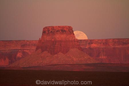 America;American-Southwest;Arizona;AZ;dusk;evening;full-moon;full-moons;GCNRA;Glen-Canyon-National-Recreation-Area;Glen-Canyon-NRA;lunar;lunar-perigee;mesa;mesas;moon;Moon-rise;moonrise;moonrises;moons;night;night-time;night_time;nightfall;Page;South-west-United-States;South-west-US;South-west-USA;South-western-United-States;South-western-US;South-western-USA;Southwest-United-States;Southwest-US;Southwest-USA;Southwestern-United-States;Southwestern-US;Southwestern-USA;States;sunset;sunsets;supermoon;the-Southwest;Tower-Butt;Tower-Butte;twilight;U.S.A;United-States;United-States-of-America;USA;yellow-moon;yellow-moons
