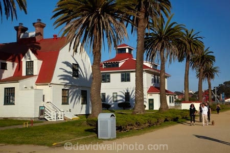 America;American;Bay-Area;building;buildings;CA;California;Crissy-Field;East-Beach;Fort-Point-Coast;Fort-Point-Coast-Guard-Station;Fort-Point-US-Coast-Guard-Station;Guard-Station;heritage;historic;historic-building;historic-buildings;historical;historical-building;historical-buildings;history;old;palm;palm-tree;palm-trees;palms;pedestrian;pedestrians;people;person;Presidio-of-San-Francisco;San-Francisco;San-Francisco-Bay;San-Francisco-Bay-Area;San-Francisco-Bay-Trail;States;tradition;traditional;U.S.A;United-States;United-States-of-America;USA;walker;walkers;West-Coast;West-United-States;West-US;West-USA;Western-United-States;Western-US;Western-USA