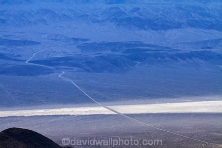 8694;alkalii-flat;america;american;barren;barreness;basin;CA;california;clay-pan;clay-pans;death;Death-Valley;Death-Valley-N.P.;Death-Valley-National-Park;depression;desert;deserts;desolate;driving;dry;dry-lake;dry-lake-bed;dry-lake-beds;dry-lakes;empty;endorheic-basin;endorheric;endorheric-basin;endorheric-basins;endorheric-lake;extreme;flat;geographic;geography;glare;glary;Great-Basin;highway;highways;International-Biosphere-Reserve;Inyo-County;lake;lake-bed;lake-beds;lakes;mojave;Mojave-Desert;national;national-park;National-parks;open-road;open-roads;pan;Panamint-Range;Panamint-Valley;pans;park;playa;playas;road;road-trip;roads;sabkha;saline;salt;salt-crust;salt-flat;salt-flats;salt-lake;salt-lakes;salt-pan;salt-pans;salt_pan;salt_pans;saltpan;saltpans;salty;SR-190;State-Route-190;states;straight;straights;The-Great-Basin;Towne-Pass;transport;transportation;travel;traveling;travelling;trip;U.S.A;United-States;United-States-of-America;usa;valley;vast;vlei;west-coast;West-United-States;West-US;West-USA;Western-United-States;Western-US;Western-USA;white;white-surface;wilderness