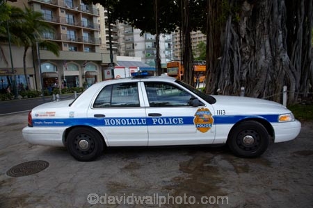 America;American;emergencies;emergency;emergency-vehicle;emergency-vehicles;Hawaii;Hawaiian-Islands;HI;Honolulu;Honolulu-Police;Honolulu-Police-Department;Honolulu-Police-Dept;Island-of-Oahu;Oahu;Oahu;Oahu-Island;Pacific;police;police-car;police-cars;State-of-Hawaii;States;street;street-scene;street-scenes;streets;U.S.A;United-States;United-States-of-America;USA;Waikiki