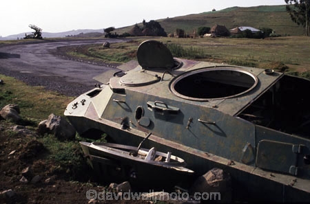 war;wars;civil-war;ruin;ruins;wreck;wrecks;death;casualty;roadside;ethiopian;rebel;rebels;fight;fighting;kill