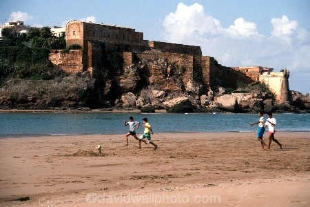 kasbar;sale;football;kids;beach;children-;beaches;rabat;coast;coastal;castle;castles;forts;fortress;fort;casbar;soccer;morocco;moroccan;africa;african;team;game;sand;run