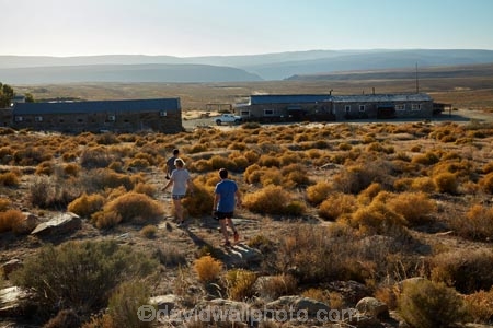 Calvinia;early-light;Gannaga;Gannaga-Lodge;Gannaga-Pass;hiker;hikers;Northern-Cape;Northern-Cape-Province;people;person;plateau;plateaus;Republic-of-South-Africa;Roggeveld-Mountains;South-Africa;South-African-Republic;Southern-Africa;Tankwa-Karoo;Tankwa-Karoo-N.P.;Tankwa-Karoo-National-Park;Tankwa-Karoo-NP;view;views;vista;vistas;walker;walkers;Western-Cape