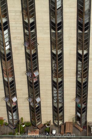 1940;Africa;architect;architecture;art;Art-Deco;Art-Deco-Architecture;Art-Deco-Building;Art-Deco-Buildings;art-deco-period;Art-Deco-Style;Art-Deco-Trust;building;building-facade;building-facades;buildings;Cape-Town;deco;facade;facades;heritage;historic;historic-building;historic-buildings;historical;historical-building;historical-buildings;history;Mutual-Heights;Mutual-Heights-art-deco-building-1940;old;pattern;patterns;S.A.;South-Africa;Southern-Africa;Sth-Africa;Western-Cape;Western-Cape-Province