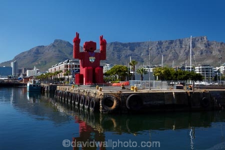 4,200-abandoned;Africa;Alfred-Basin;art;art-work;art-works;boat;boat-harbor;boat-harbors;boat-harbour;boat-harbours;calm;Cape-Town;Cape-Town-Waterfront;Coca-Cola-crates;crate-man;Devils-Peak;Devils-Peak;dock;docks;jetties;jetty;pier;piers;placid;plastic-red;public-art;public-art-work;public-art-works;public-sculpture;public-sculptures;quay;quays;quiet;recycle;recycling;reflected;reflection;reflections;sculpture;sculptures;serene;smooth;South-Africa;Southern-Africa;Statue;statues;still;Table-Mountain;Table-Mountain-N.P.;Table-Mountain-National-Park;Table-Mountain-NP;The-Elliott;tranquil;V-amp;-A-Waterfront;V-and-A-Waterfront;Vamp;A-Waterfront;Victoria-amp;-Alfred-Waterfront;Victoria-and-Alfred-Waterfront;water;waterside;Western-Cape;Western-Cape-Province;wharf;wharfes;wharves