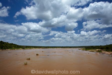 Africa;African;cloud;clouds;dirty;flood;flooding;floods;game-park;game-parks;game-reserve;game-reserves;Great-Limpopo-Transfrontier-Park;Kruger;Kruger-N.P.;Kruger-National-Park;Kruger-NP;Kruger-reserve;Kruger-to-Canyons-Biosphere;Lower-Sabie-River;muddy;national-park;national-parks;Republic-of-South-Africa;river;rivers;skies;sky;South-Africa;South-African-Republic;Southern-Africa;wildlife-park;wildlife-parks;wildlife-reserve;wildlife-reserves
