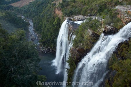 Africa;African;cascade;cascades;Eastern-Transvaal;fall;falls;Graskop;Lisbon-Falls;Mpumalanga;Mpumalanga-province;natural;nature;scene;scenic;South-Africa;Southern-Africa;water;water-fall;water-falls;waterfall;waterfalls;wet