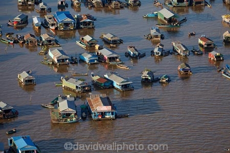 aerial;aerial-image;aerial-images;aerial-photo;aerial-photograph;aerial-photographs;aerial-photography;aerial-photos;aerial-view;aerial-views;aerials;Asia;Cambodia;Cambodian-floating-village;Cambodian-floodplain;Cambodian-village;Chong-Khneas;Chong-Khneas-Floating-Village;Chong-Khnies;Chong-Kneas;Chong-Kneas-Floating-Village;dirty-water;floating-home;floating-homes;floating-house;floating-houses;Floating-Village;Floating-Villages;freshwater-lake;freshwater-lakes;Indochina-Peninsula;Kampuchea;Kingdom-of-Cambodia;lake;lakes;Lower-Mekong-Basin;Mekong-Plain;muddy-water;Siem-Reap;Siem-Reap-Province;Southeast-Asia;Tonle-Sap;Tonle-Sap-Lake;TonlÃ©-Sap;TonlÃ©-Sap-Lake;UNESCO-Biosphere-Reserve;water