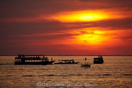 Asia;boat;boats;Cambodia;Cambodian-floating-village;Cambodian-floodplain;Cambodian-village;Chong-Khneas;Chong-Khneas-Floating-Village;Chong-Khnies;Chong-Kneas;Chong-Kneas-Floating-Village;dusk;evening;Floating-Village;Floating-Villages;freshwater-lake;freshwater-lakes;Indochina-Peninsula;Kampuchea;Kingdom-of-Cambodia;lake;lakes;long-boat;long-boats;long-tail-boat;long-tailed-boat;long_tail-boat;long_tailed-boat;Lower-Mekong-Basin;Mekong-Plain;night;night_time;nightfall;orange;passenger-boat;passenger-boats;Siem-Reap;Siem-Reap-Province;Southeast-Asia;sunset;sunsets;Tonle-Sap;Tonle-Sap-Lake;TonlÃ©-Sap;TonlÃ©-Sap-Lake;tour-boat;tour-boats;tourism;tourist-boat;tourist-boats;tourists;twilight;UNESCO-Biosphere-Reserve
