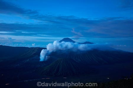 Java;Indonesia;Asia;South-East-Asia;Southeast-Asia;Mt-Bromo;Gunung-Bromo;Bromo;Mount-Bromo;steam;steaming;smoke;smoking;Mt-Sereru;Mount-Semeru;Gunung-Semeru;cinder-cone;scoria-cone;dawn;sunrise;East-Java