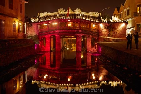 16th_17th-century;Asia;bridge;bridges;building;buildings;calm;Central-Sea-region;Chua-cau;Chùa-cu;covered-bridge;covered-bridges;dark;evening;Hi-An;heritage;historic;historic-building;historic-buildings;historical;historical-building;historical-buildings;history;Hoi-An;Hoi-An-Old-Town;Hoian;Indochina;Japanese-Bridge;Japanese-Covered-Bridge;light;lighting;lights;night;night-time;night_time;old;old-town;pedestrian-bridge;pedestrian-bridges;reflected;reflection;reflections;serene;smooth;South-East-Asia;Southeast-Asia;still;tradition;traditional;tranquil;UN-world-heritage-area;UN-world-heritage-site;UNESCO-World-Heritage-area;UNESCO-World-Heritage-Site;united-nations-world-heritage-area;united-nations-world-heritage-site;Vietnam;Vietnamese;water;world-heritage;world-heritage-area;world-heritage-areas;World-Heritage-Park;World-Heritage-site;World-Heritage-Sites