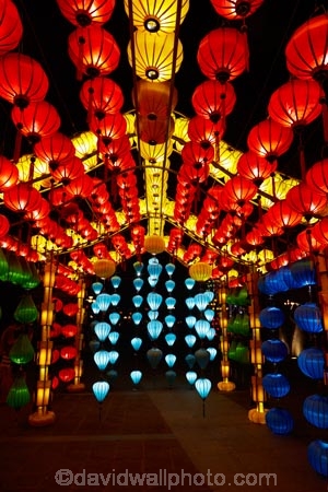 Asia;Central-Sea-region;color;colorful;colors;colour;colourful;colours;dark;dusk;evening;festive;Hi-An;Hoi-An;Hoi-An-Old-Town;Hoian;Indochina;lamp;lamps;lantern;lanterns;light;lighting;lights;night;night-time;night_time;old-town;South-East-Asia;Southeast-Asia;twilight;UN-world-heritage-area;UN-world-heritage-site;UNESCO-World-Heritage-area;UNESCO-World-Heritage-Site;united-nations-world-heritage-area;united-nations-world-heritage-site;Vietnam;Vietnamese;Vietnamese-lantern;Vietnamese-lanterns;world-heritage;world-heritage-area;world-heritage-areas;World-Heritage-Park;World-Heritage-site;World-Heritage-Sites