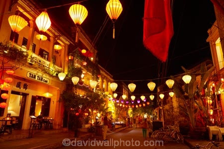 Asia;building;buildings;cafe;cafes;Central-Sea-region;dark;dusk;evening;Hi-An;heritage;historic;historic-building;historic-buildings;historical;historical-building;historical-buildings;history;Hoi-An;Hoi-An-Old-Town;Hoian;Indochina;lantern;lanterns;light;lighting;lights;magical;night;night-time;night_time;old;old-town;people;person;restaurant;restaurants;South-East-Asia;Southeast-Asia;street;street-scene;street-scenes;streets;Tam-Tam-Cafe;tourist;tourists;tradition;traditional;twilight;UN-world-heritage-area;UN-world-heritage-site;UNESCO-World-Heritage-area;UNESCO-World-Heritage-Site;united-nations-world-heritage-area;united-nations-world-heritage-site;Vietnam;Vietnamese;world-heritage;world-heritage-area;world-heritage-areas;World-Heritage-Park;World-Heritage-site;World-Heritage-Sites