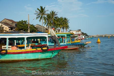 Asia;boat;boats;Central-Sea-region;Hi-An;Hoi-An;Hoi-An-Old-Town;Hoian;Indochina;old-town;South-East-Asia;Southeast-Asia;SÃ´ng-Thu-Bn;Thu-Bn-River;Thu-Bon-River;tourism;tourist-boat;tourist-boats;UN-world-heritage-area;UN-world-heritage-site;UNESCO-World-Heritage-area;UNESCO-World-Heritage-Site;united-nations-world-heritage-area;united-nations-world-heritage-site;Vietnam;Vietnamese;world-heritage;world-heritage-area;world-heritage-areas;World-Heritage-Park;World-Heritage-site;World-Heritage-Sites