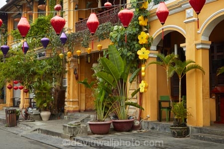 Asia;building;buildings;Central-Sea-region;Hi-An;heritage;historic;historic-building;historic-buildings;historical;historical-building;historical-buildings;history;Hoi-An;Hoi-An-Old-Town;Hoian;Indochina;lantern;lanterns;old;old-town;restaurant;restaurants;South-East-Asia;Southeast-Asia;street;street-scene;street-scenes;streets;tradition;traditional;UN-world-heritage-area;UN-world-heritage-site;UNESCO-World-Heritage-area;UNESCO-World-Heritage-Site;united-nations-world-heritage-area;united-nations-world-heritage-site;Vietnam;Vietnamese;world-heritage;world-heritage-area;world-heritage-areas;World-Heritage-Park;World-Heritage-site;World-Heritage-Sites