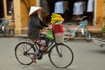 Asia;Asian;Asian-conical-hat;Asian-conical-hats;bicycle;bicycles;bike;bikes;blur;blurred;blurring;blurry;Central-Sea-region;conical-hat;conical-hats;cycle;cycles;Hi-An;Hoi-An;Hoi-An-Old-Town;Hoian;Indochina;leaf-hat;leaf-hats;non-la;nÃ³n-lÃ¡;old-town;palm_leaf-conical-hat;people;person;push-bike;push-bikes;push_bike;push_bikes;pushbike;pushbikes;South-East-Asia;Southeast-Asia;street;street-scene;street-scenes;streets;UN-world-heritage-area;UN-world-heritage-site;UNESCO-World-Heritage-area;UNESCO-World-Heritage-Site;united-nations-world-heritage-area;united-nations-world-heritage-site;Vietnam;Vietnamese;Vietnamese-conical-hat;Vietnamese-conical-hats;Vietnamese-hat;Vietnamese-hats;Vietnamese-symbol;world-heritage;world-heritage-area;world-heritage-areas;World-Heritage-Park;World-Heritage-site;World-Heritage-Sites