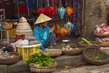 Asia;Asian;Asian-conical-hat;Asian-conical-hats;Central-Market;Central-Sea-region;colorful;colour;colourful;commerce;commercial;conical-hat;conical-hats;farmer;farmer-market;farmer-markets;farmers-market;farmers-markets;farmers;farmers-market;farmers-markets;female;females;food;food-market;food-markets;food-stall;food-stalls;fruit;fruit-and-vegetables;fruit-market;fruit-markets;Hi-An;Hoi-An;Hoi-An-Central-Market;Hoi-An-Market;Hoi-An-Old-Town;Hoian;Indochina;ladies;lady;lantern;lanterns;leaf-hat;leaf-hats;market;market-place;market-stall;market-stalls;market_place;marketplace;marketplaces;markets;non-la;nÃ³n-lÃ¡;old-town;palm_leaf-conical-hat;people;person;produce;produce-market;produce-markets;produce-pmarket;product;products;retail;retailer;retailers;shop;shopping;shops;South-East-Asia;Southeast-Asia;stall;stalls;steet-scene;street;street-scene;street-scenes;streets;UN-world-heritage-area;UN-world-heritage-site;UNESCO-World-Heritage-area;UNESCO-World-Heritage-Site;united-nations-world-heritage-area;united-nations-world-heritage-site;vegetables;Vietnam;Vietnamese;Vietnamese-conical-hat;Vietnamese-conical-hats;Vietnamese-hat;Vietnamese-hats;Vietnamese-symbol;woman;women;world-heritage;world-heritage-area;world-heritage-areas;World-Heritage-Park;World-Heritage-site;World-Heritage-Sites