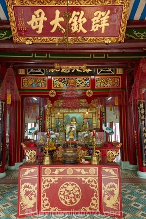 1757;Asia;Asian-temple;Assembly-Hall;Assembly-Hall-of-the-Fujian-Chinese-Congregation;building;buildings;Central-Sea-region;faith;Fujian-Assembly-Hall;Hi-An;heritage;historic;historic-building;historic-buildings;historical;historical-building;historical-buildings;history;Hoi-An;Hoi-An-Old-Town;Hoian;Indochina;old;old-town;Phuc-Kien-Assembly-Hall;place-of-worship;places-of-worship;religion;religions;religious;South-East-Asia;Southeast-Asia;temple;temples;tradition;traditional;UN-world-heritage-area;UN-world-heritage-site;UNESCO-World-Heritage-area;UNESCO-World-Heritage-Site;united-nations-world-heritage-area;united-nations-world-heritage-site;Vietnam;Vietnamese;world-heritage;world-heritage-area;world-heritage-areas;World-Heritage-Park;World-Heritage-site;World-Heritage-Sites