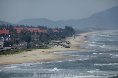 beach;beaches;Lang-Co;Lang-Co-Beach;North-Central-Coast;Tha-ThiÃªn_Hu-Province;Thua-Thien_Hue-Province;Vietnam;Vietnamese;Asia