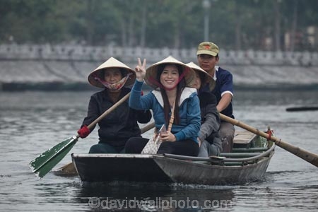 Asia;Asian-conical-hat;Asian-conical-hats;Asian-tourists;boat;boats;conical-hat;conical-hats;leaf-hat;leaf-hats;Ngo-Dong-River;Ninh-Binh;Ninh-BÃ¬nh-province;Ninh-Hai;non-la;Northern-Vietnam;nÃ³n-lÃ¡;palm_leaf-conical-hat;people;person;punt;punts;Red-River-Delta;river;rivers;row-boat;row-boats;South-East-Asia;Southeast-Asia;Tam-Coc;Tan-Coc;Three-Caves;tourism;tourist;tourist-boat;tourist-boats;tourists;Trang-An-Lanscape-Complex;Trang-An-World-Heritage-Site;UN-world-heritage-area;UN-world-heritage-site;UNESCO-World-Heritage-area;UNESCO-World-Heritage-Site;united-nations-world-heritage-area;united-nations-world-heritage-site;Van-Lam-Village;Vietnam;Vietnamese;Vietnamese-conical-hat;Vietnamese-conical-hats;Vietnamese-hat;Vietnamese-hats;Vietnamese-symbol;water;woman;women;world-heritage;world-heritage-area;world-heritage-areas;World-Heritage-Park;World-Heritage-site;World-Heritage-Sites