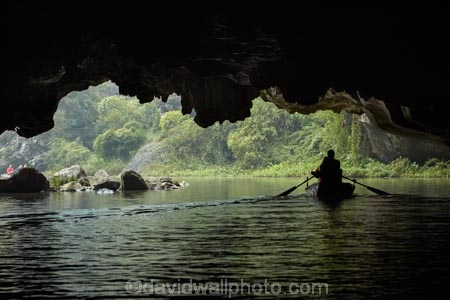 Asia;Asian;boat;boats;cave;caves;karst-topography;karsts;limestone-cave;limestone-caves;limestone-karst;limestone-karsts;limestone-landscape;Ngo-Dong-River;Ninh-Binh;Ninh-BÃ¬nh-province;Ninh-Hai;Northern-Vietnam;people;person;punt;punts;Red-River-Delta;river;rivers;row-boat;row-boats;South-East-Asia;Southeast-Asia;Tam-Coc;Tan-Coc;Three-Caves;tourism;tourist;tourist-boat;tourist-boats;tourists;Trang-An-Lanscape-Complex;Trang-An-World-Heritage-Site;UN-world-heritage-area;UN-world-heritage-site;UNESCO-World-Heritage-area;UNESCO-World-Heritage-Site;united-nations-world-heritage-area;united-nations-world-heritage-site;Van-Lam-Village;Vietnam;Vietnamese;water;world-heritage;world-heritage-area;world-heritage-areas;World-Heritage-Park;World-Heritage-site;World-Heritage-Sites