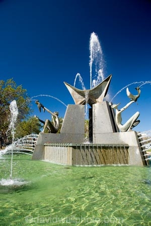 Adelaide;art;art-work;art-works;Australasian;Australia;Australian;fountain;fountains;public-art;public-art-work;public-art-works;public-sculpture;public-sculptures;S.A.;SA;sculpture;sculptures;South-Australia;State-Capital;Victoria-Fountain;Victoria-Sq;Victoria-Sq-Fountain;Victoria-Sq.;Victoria-Square;Victoria-Square-Fountain;water-fountain;water-fountains