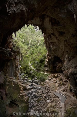 australasia;Australia;australian;Blue-Mountains;cave;cave-interior;cavern;cavernous;caverns;caves;caving;Devils-Coach-House;Devils-Coach-House;formation;geology;grotto;grottos;Jenolan-Caves;limestone;n.s.w.;natural-archway;Nettle-Cave;Nettles-Cave;New-South-Wales;nsw;rock;rock-formation;Rock-Formations;stalactite;stalactites;UN-world-heritage-site;underground;UNESCO-World-Heritage-Site;united-nations-world-heritage-si;world-heritage;world-heritage-area;world-heritage-areas;World-Heritage-Park;world-heritage-site;World-Heritage-Sites