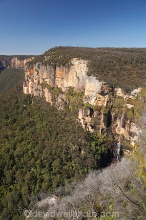 Australasia;Australia;Australian;Blue-Mountains;Blue-Mountains-N.P.;Blue-Mountains-National-Park;Blue-Mountains-NP;bluff;bluffs;Bridal-Veil-Falls;Bridal-Veil-Waterfall;Bridal-Veil-Waterfalls;cliff;cliffs;escarpment;escarpments;falls;Grose-Valley;lookout;lookouts;mountainside;mountainsides;N.S.W.;New-South-Wales;NSW;panorama;panoramas;sandstone;scene;scenes;scenic-view;scenic-views;steep;stream;streams;UN-world-heritage-site;UNESCO-World-Heritage-Site;united-nations-world-heritage-site;View;viewpoint;viewpoints;views;vista;vistas;water;water-fall;water-falls;waterfall;waterfalls;wet;world-heritage;world-heritage-area;world-heritage-areas;World-Heritage-Park;World-Heritage-site;World-Heritage-Sites