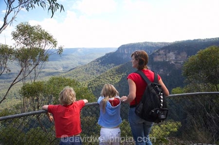 Australia;Blue-Mountains;Blue-Mountains-N.P.;Blue-Mountains-National-Park;Blue-Mountains-NP;bluff;bluffs;boy;boys;brother;brothers;child;children;cliff;cliffs;escarpment;escarpments;families;family;girl;girls;hike;hiker;hikers;hiking;hiking-track;hiking-tracks;Jamison-Valley;kid;kids;little-boy;little-girl;mother;mothers;mountainside;mountainsides;N.S.W.;New-South-Wales;NSW;people;person;sibbling;sibblings;sister;sisters;small-boys;small-girls;steep;track;tracks;trail;trails;tramp;tramper;trampers;tramping;trek;treker;trekers;treking;trekker;trekkers;trekking;UN-world-heritage-site;Under-Cliff-Track;Undercliff-Track;Undercliff-Trail;UNESCO-World-Heritage-Site;united-nations-world-heritage-site;walk;walker;walkers;walking;walking-track;walking-tracks;walking-trail;walking-trails;Wentworth-Falls;world-heritage;world-heritage-area;world-heritage-areas;World-Heritage-Park;World-Heritage-site;World-Heritage-Sites
