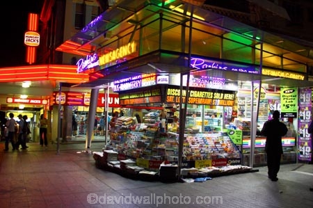 australasia;Australia;Brisbane;dark;light;lights;magazine;magazines;malls;newsagencies;newsagency;Newsagent;newsagents;night;night-life;night-time;night_life;night_time;nightlife;pedestrian-mall;Queen-Street-Mall;Queensland;retail