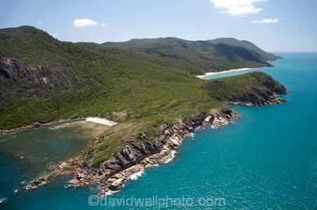 aerial;aerial-photo;aerial-photograph;aerial-photographs;aerial-photography;aerial-photos;aerial-view;aerial-views;aerials;Australasian;Australia;Australian;Cairns;coast;coastal;coastline;coastlines;coasts;Coral-Sea;headland;Little-Turtle-Bay;North-Queensland;ocean;point;Qld;Queensland;sea;shore;shoreline;shorelines;shores;Tropcial-North-Queensland;tropical;Turtle-Bay;water
