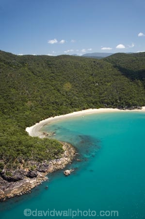 aerial;aerial-photo;aerial-photograph;aerial-photographs;aerial-photography;aerial-photos;aerial-view;aerial-views;aerials;Australasian;Australia;Australian;Cairns;coast;coastal;coastline;coastlines;coasts;Coral-Sea;headland;North-Queensland;ocean;point;Qld;Queensland;sea;shore;shoreline;shorelines;shores;Tropcial-North-Queensland;tropical;Turtle-Bay;water