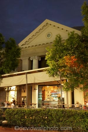 al-fresco-dining;alfresco-dining;Australasian;Australia;Australian;cafe;cafes;Cairns;cuisine;dine;diners;dining;dusk;eat;eating;evening;food;nightfall;North-Queensland;Perrottas-at-the-Gallery-Restaurant;Qld;Queensland;restaurant;restaurants;Tropical-North-Queensland;twilight