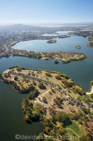 A.C.T.;ACT;aerial;aerial-photo;aerial-photograph;aerial-photographs;aerial-photography;aerial-photos;aerial-view;aerial-views;aerials;Australia;Australian-Capital-Territory;Black-Mountain-Peninsula;Canberra;Kurrajong-Point;lake;Lake-Burley-Griffin;lakes;Spinnaker-Is;Spinnaker-Island;Springbank-Is;Springbank-Island;Tarcoola-Reach;West-Lake;Weston-Park