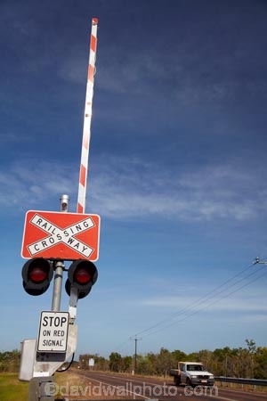 Australasian;Australia;Australian;barrier;barriers;Darwin;grade-crossing;level-crossing;lights-and-bells;N.T.;Northern-Territory;NT;rail-crossing;railroad-crossing;railway-crossing;Railway-crossing-barrier;railway-xing;Top-End;warning-lights