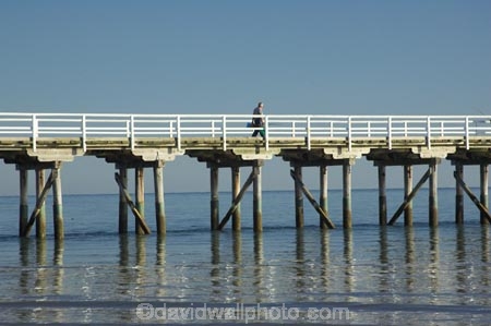 australasia;Australia;australian;coast;coastal;coastline;Fraser-Coast;Hervey-Bay;jetties;jetty;people;person;pier;piers;queensland;Urangan-pier;wharf;wharfs;wharves